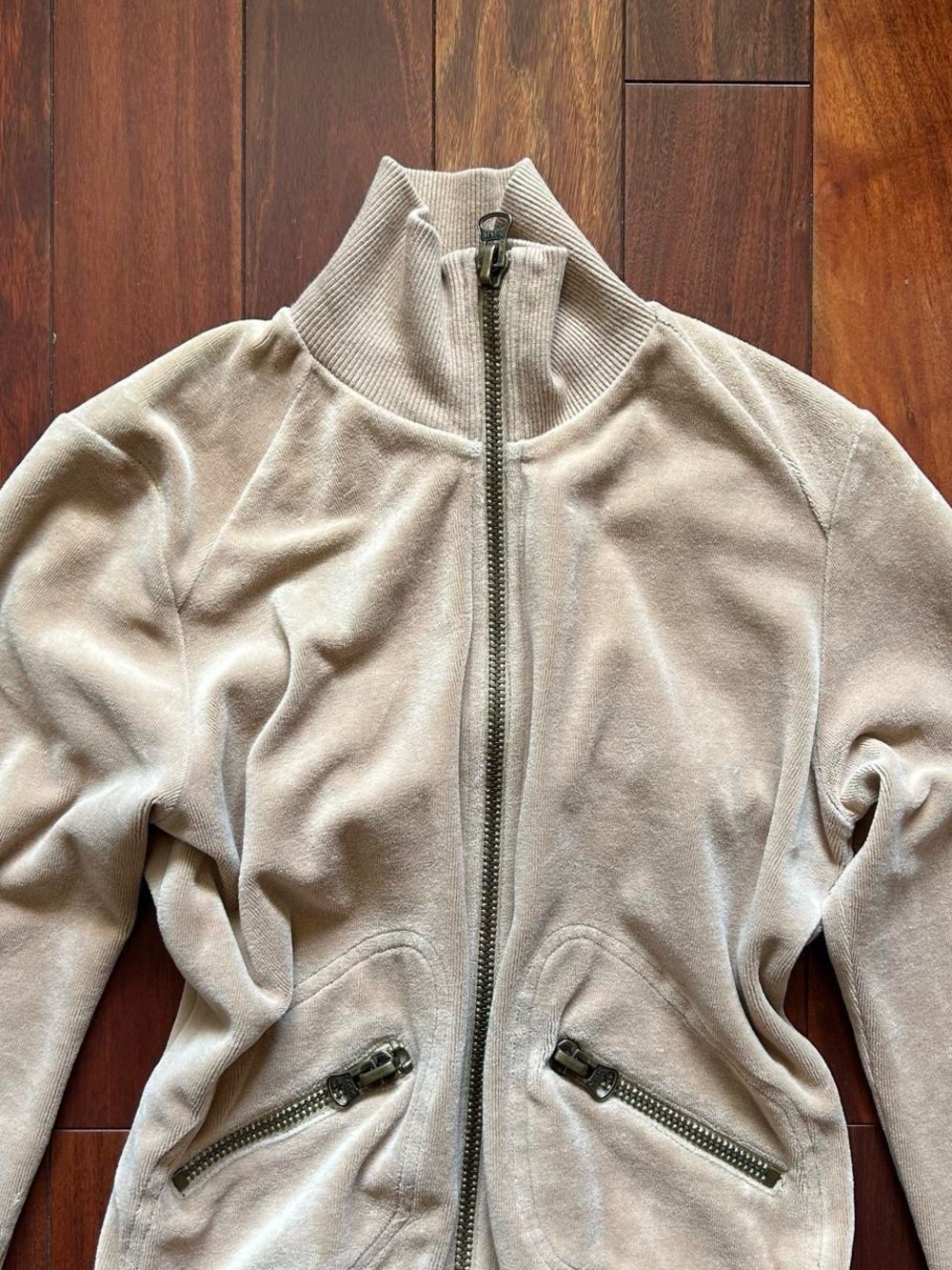 Vintage Y2K Tan Velour Zip-Up Jacket 🤎 - Picture 5 of 7